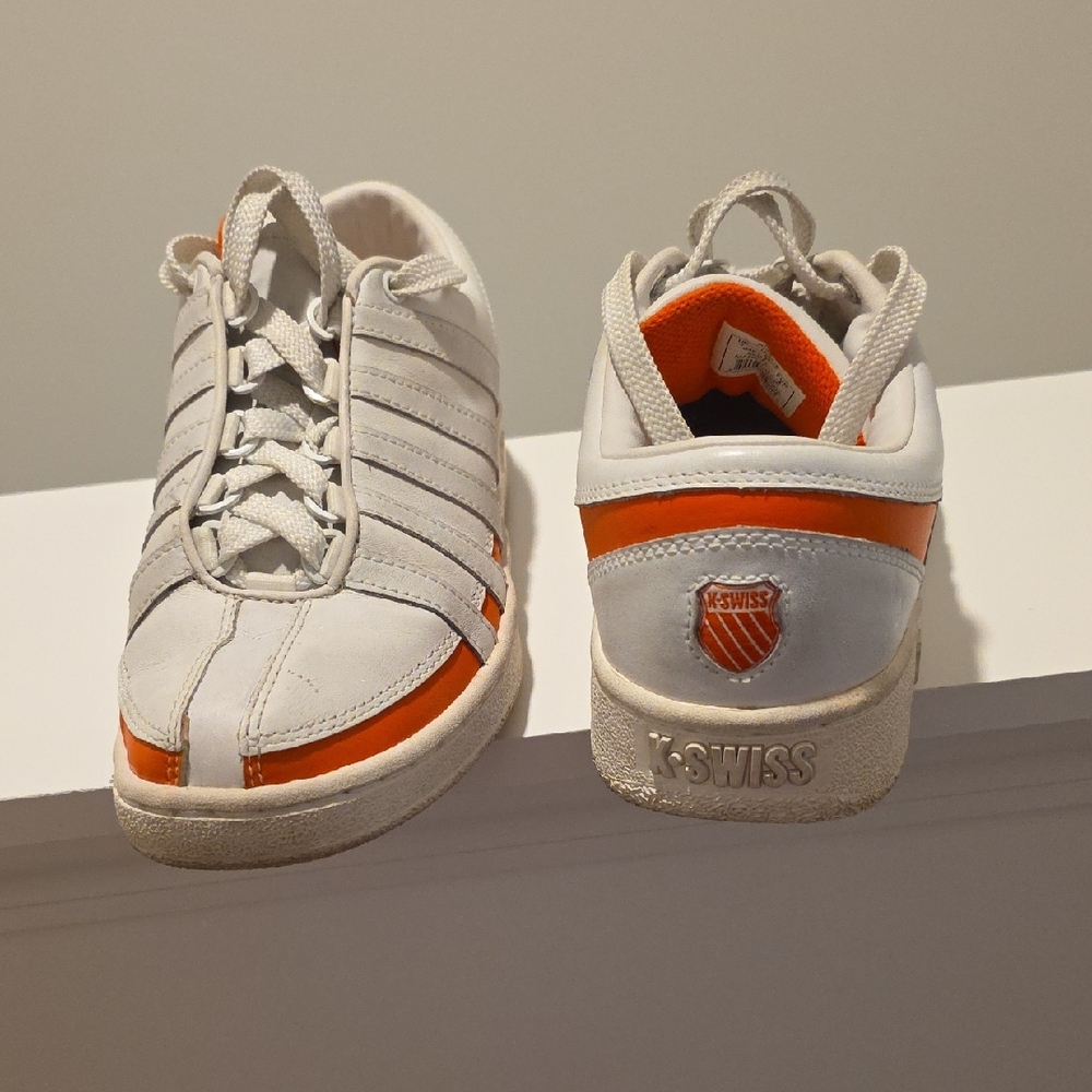 K-Swiss  Women Sneakers in Orange and White